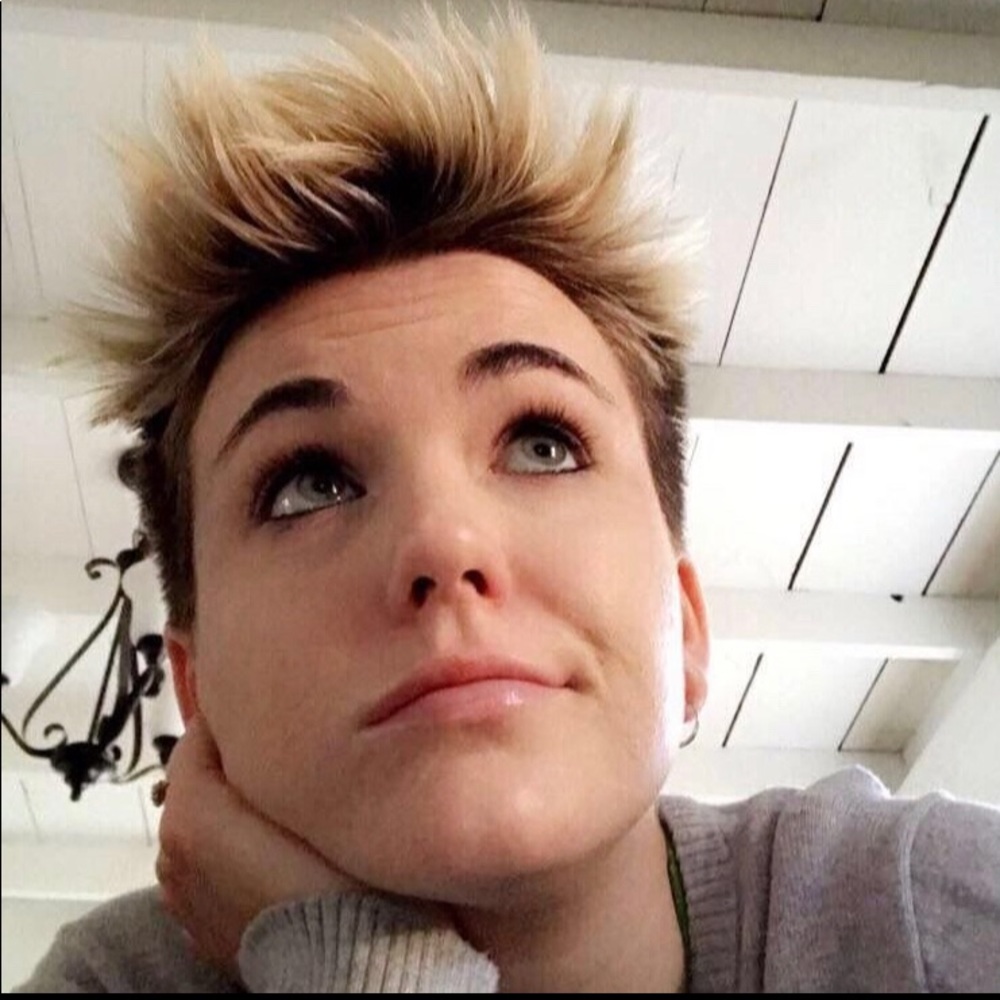 Meet your Posher, Mckenzie